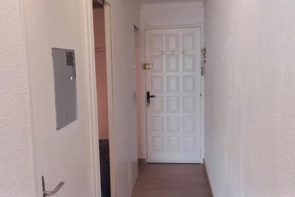 Vistas Frontales Al Mar Apartment Empuriabrava Exterior photo