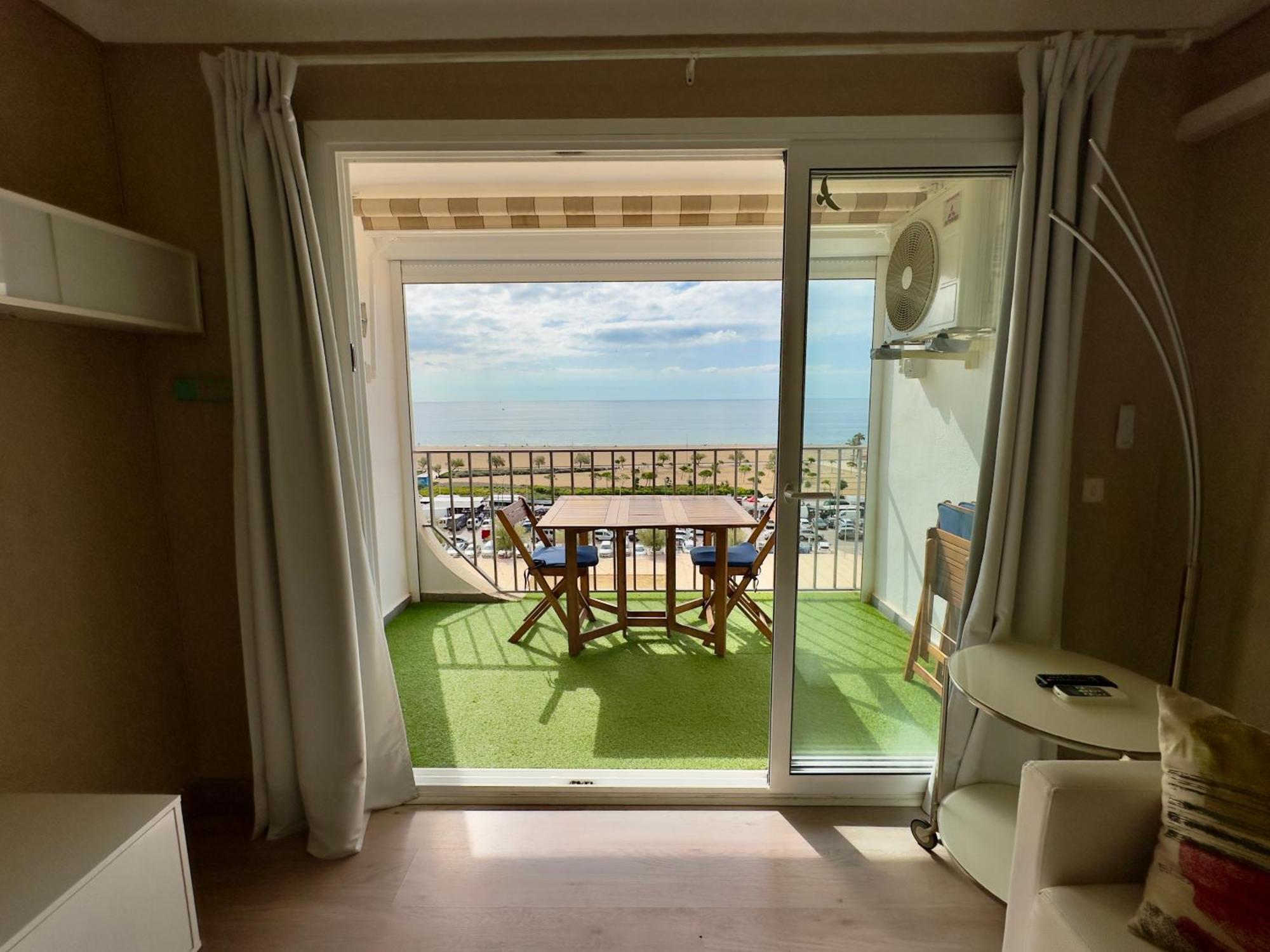 Vistas Frontales Al Mar Apartment Empuriabrava Exterior photo